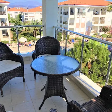 Ferienhaus Beautiful Bright 3 Bed In Popular Sought After Private Gated Community