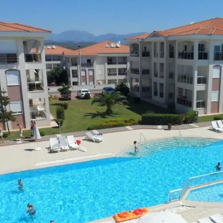 Beautiful Bright 3 Bed In Popular Sought After Private Gated Community Сasa de vacaciones Antalya